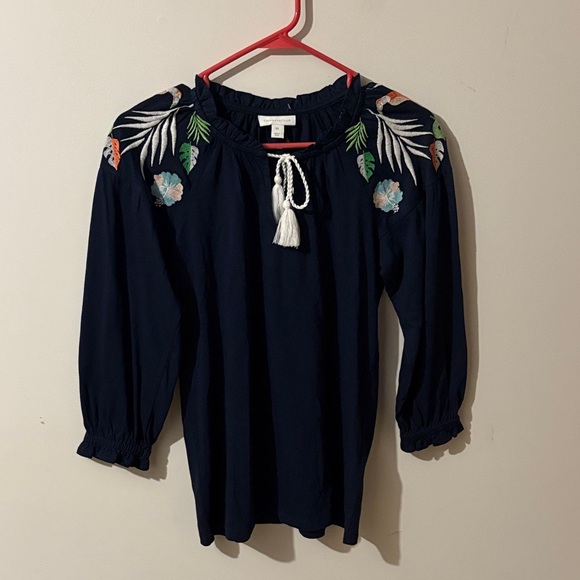 Charter Club Navy Blue Embroidered Women's Top Size XS - Picture 1 of 5